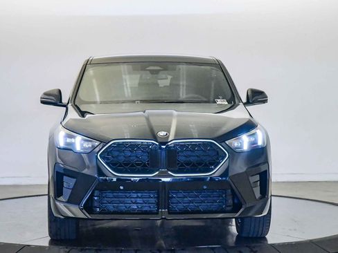 New 2026 BMW X2 xDrive28i w/ Technology Package AWD/4WD image 7