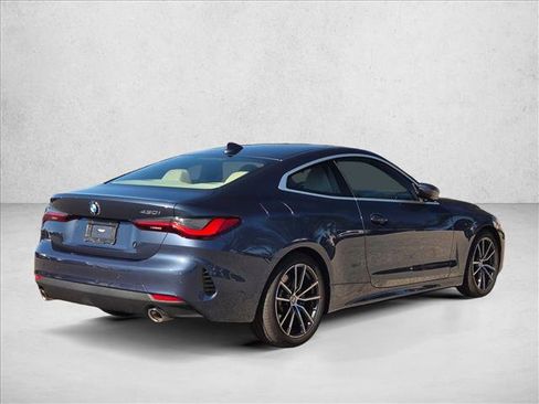 Used 2022 BMW 430i Coupe w/ Convenience Package image 5