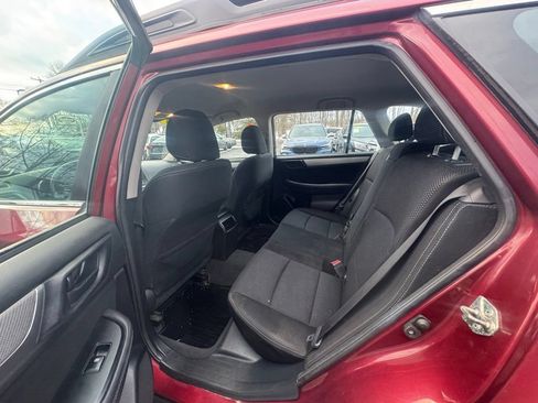 Used 2017 Subaru Outback 2.5i AWD/4WD image 29