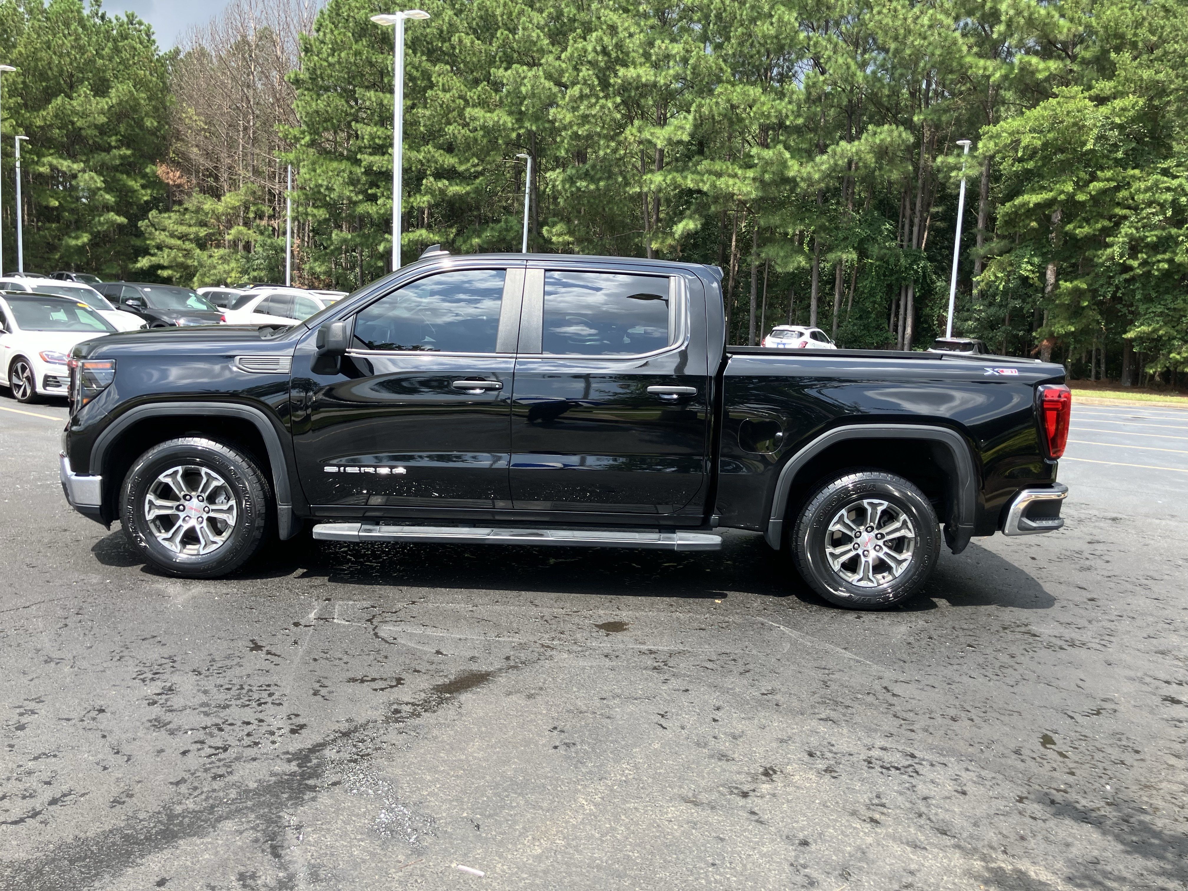 Used 2024 GMC Sierra 1500 Pro w/ Pro Value Package AWD/4WD image 7