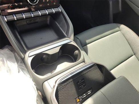 New 2026 GMC Terrain AT4 w/ Convenience Package III image 23