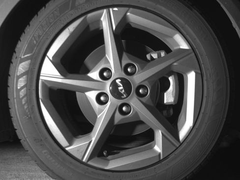 Used 2025 Kia K4 LXS FWD image 13