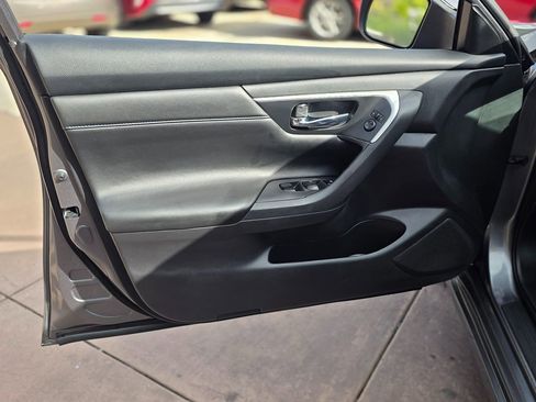 Used 2018 Nissan Altima 2.5 SR w/ SR Special Edition image 27