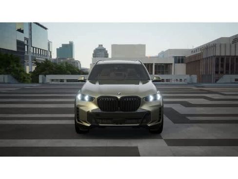 New 2026 BMW X5 xDrive40i image 3