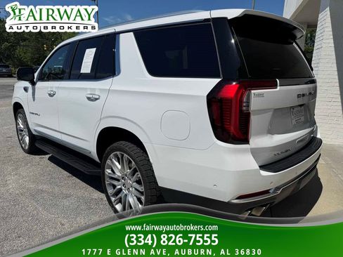 Used 2025 GMC Yukon Denali AWD/4WD image 10