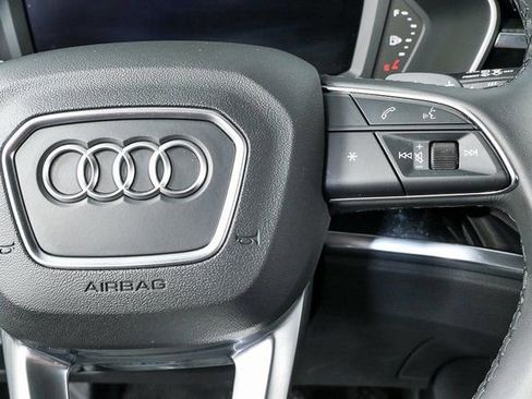 Used 2025 Audi Q3 2.0T Premium w/ Convenience Package image 11