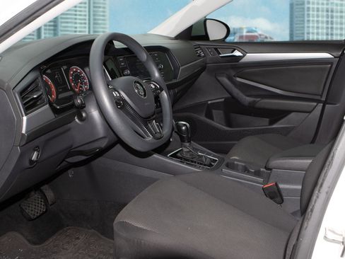 Used 2019 Volkswagen Jetta R-Line image 14