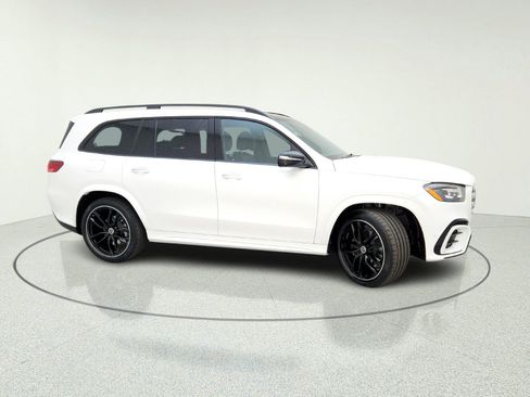 New 2026 Mercedes-Benz GLS 450 4MATIC image 6