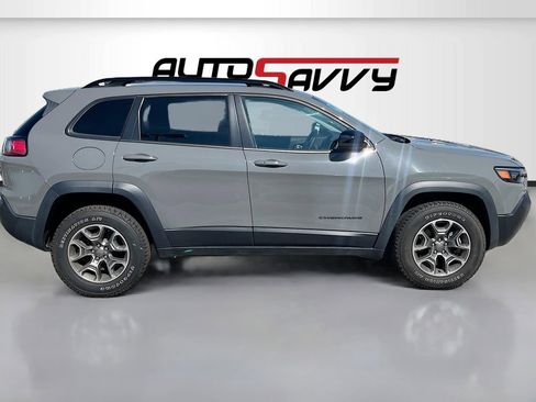 Used 2022 Jeep Cherokee Trailhawk w/ Comfort/Convenience Group image 8