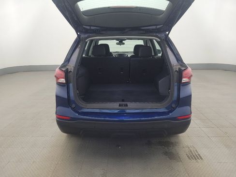 Used 2022 Chevrolet Equinox LS AWD/4WD image 29