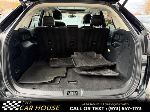 Used 2018 Ford Edge Titanium w/ Technology Package image 21