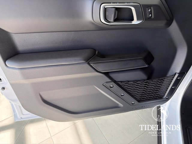 Used 2025 Ford Bronco Badlands AWD/4WD image 13
