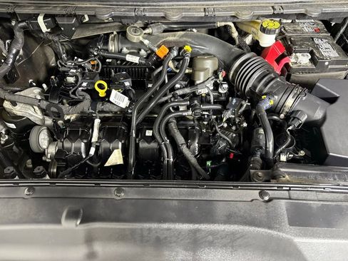 Used 2024 Ford Edge Titanium image 36