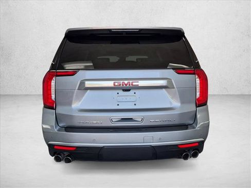 Used 2024 GMC Yukon XL Denali w/ Advanced Technology Package AWD/4WD image 7