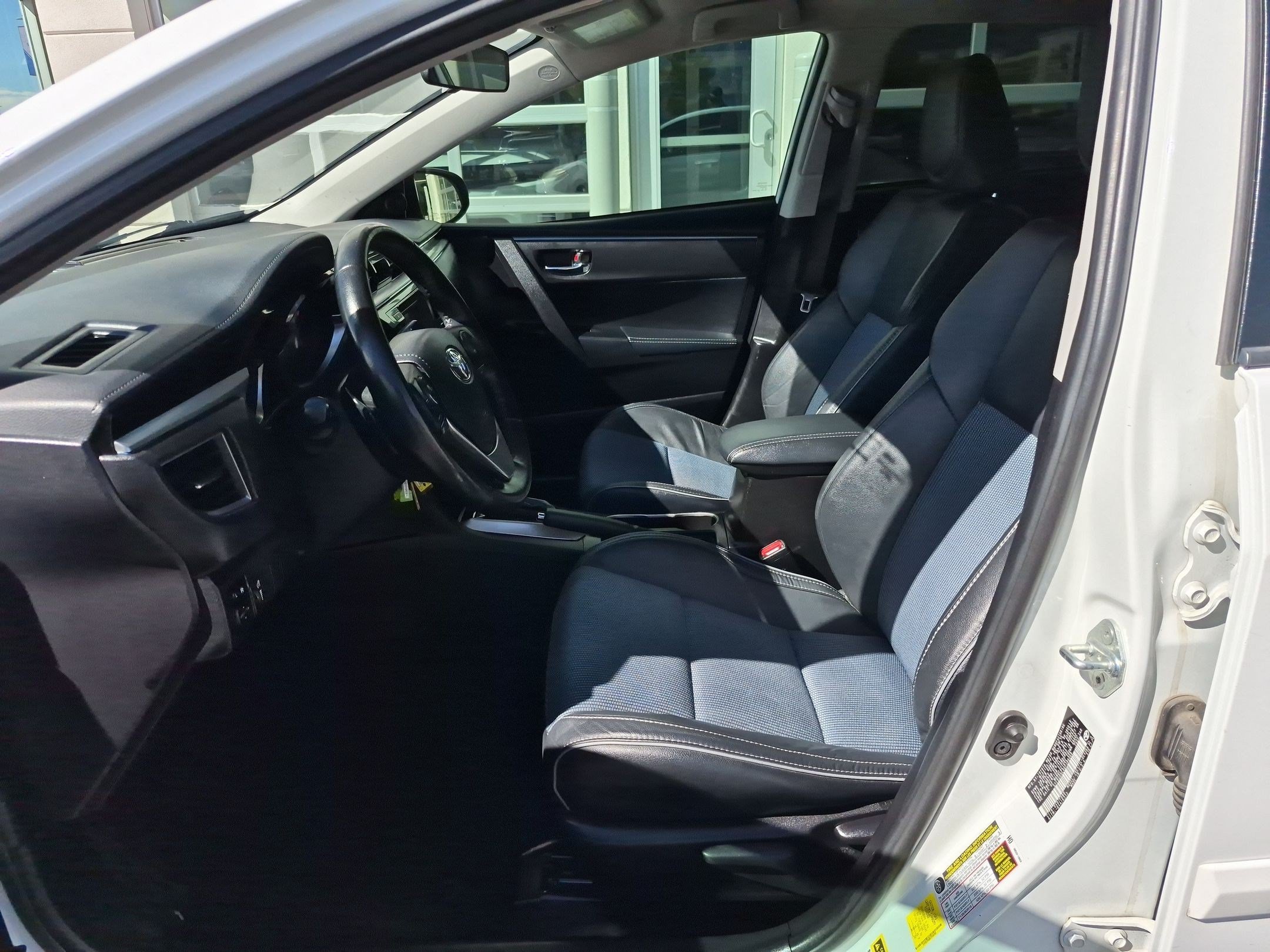 Used 2016 Toyota Corolla S w/ Body Protection Package #1 FWD image 17