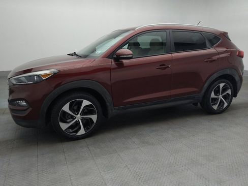 Used 2016 Hyundai Tucson Sport image 2