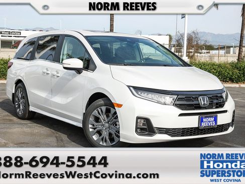 New 2026 Honda Odyssey Touring image 1
