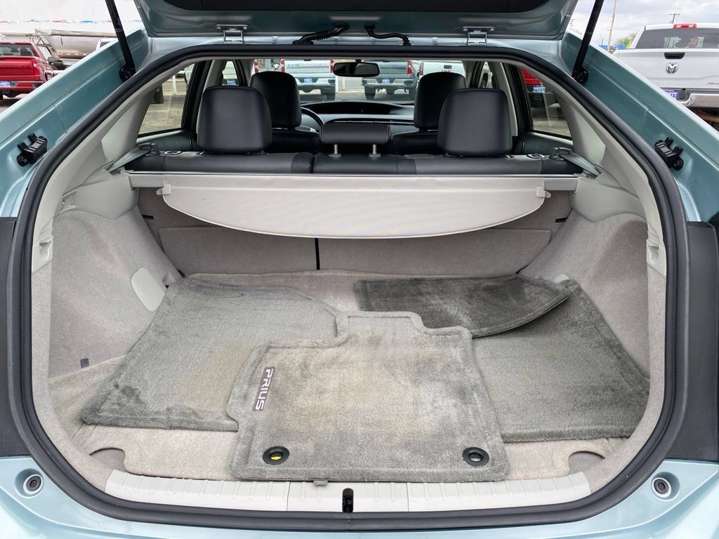 Used 2012 Toyota Prius Five FWD image 18