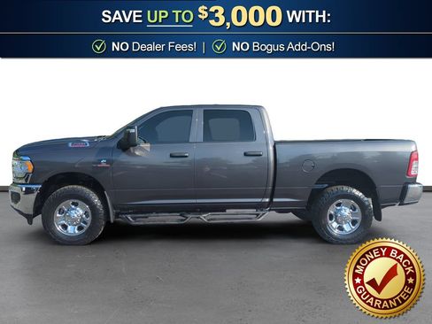 Used 2024 RAM 2500 Tradesman w/ Chrome Appearance Group AWD/4WD image 2