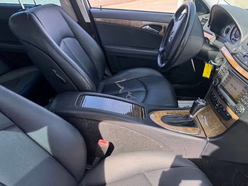 Used 2008 Mercedes-Benz E 350 Sedan image 24