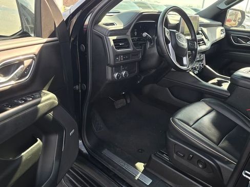 Used 2024 GMC Yukon SLT image 10