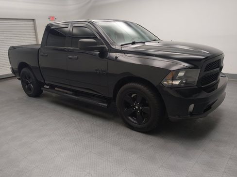 Used 2016 RAM 1500 Express w/ Black Ram 1500 Express Group image 11