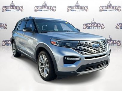 Certified 2022 Ford Explorer Platinum w/ Equipment Group 601A