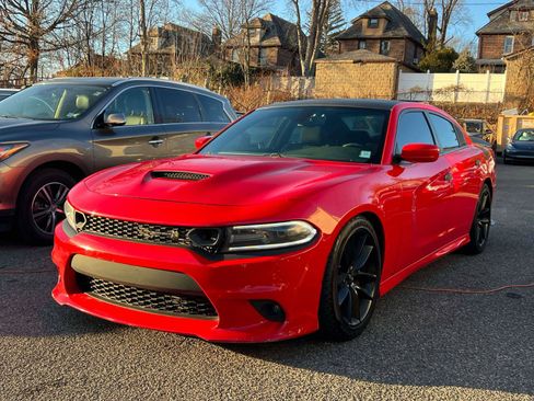 Used 2020 Dodge Charger Scat Pack RWD image 3