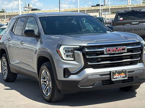 Used 2025 GMC Terrain Elevation FWD image 7