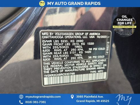 Used 2024 Volkswagen Atlas SE AWD/4WD image 35