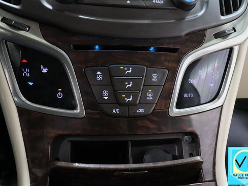 Used 2014 Buick LaCrosse Leather image 8