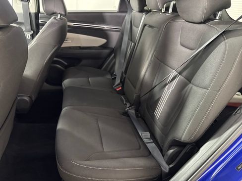 Certified 2022 Hyundai Tucson SEL w/ Convenience Package FWD image 15