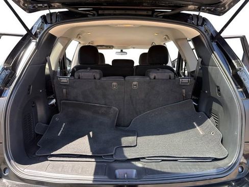 Used 2014 Nissan Pathfinder SV FWD image 12