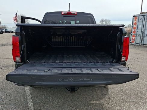 Used 2024 Chevrolet Colorado Z71 w/ Z71 Convenience Package 2 image 30