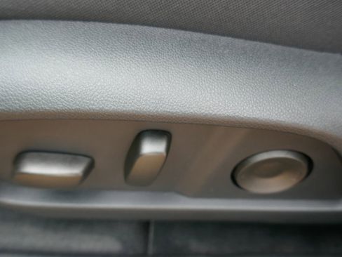 New 2026 GMC Terrain Denali w/ LPO, Black Badging Package image 16