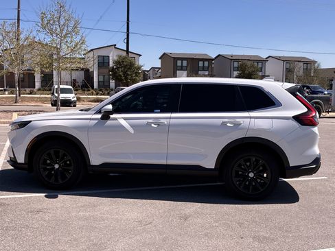 Certified 2025 Honda CR-V EX-L image 3