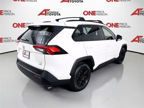 Certified 2019 Toyota RAV4 LE image 7