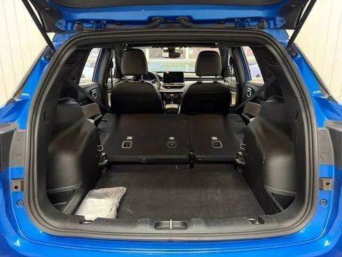 Used 2025 Jeep Compass Limited AWD/4WD image 14