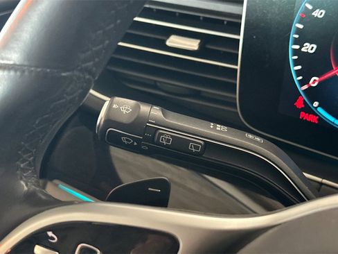 Used 2020 Mercedes-Benz GLE 350 4MATIC image 33