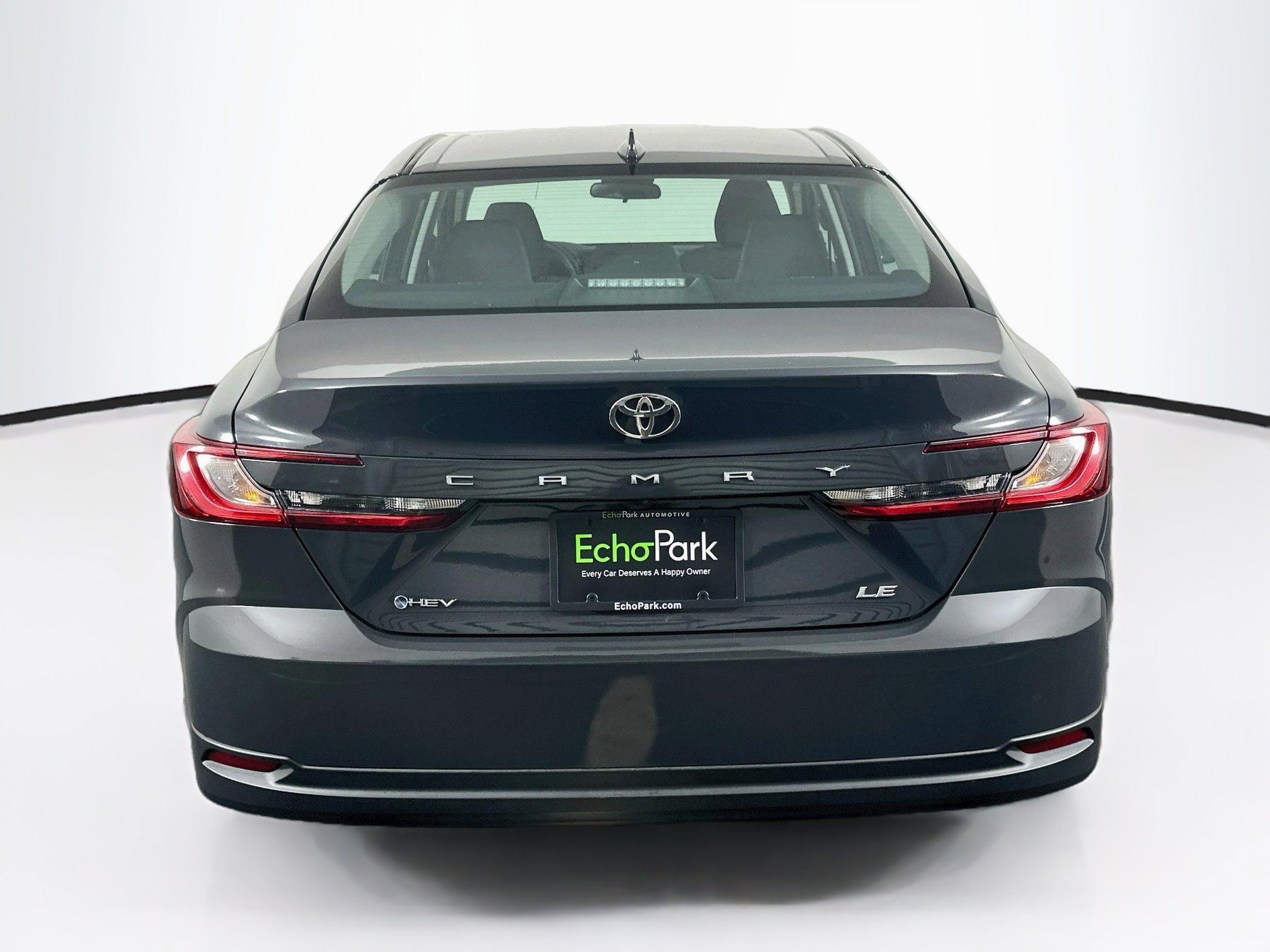 Used 2025 Toyota Camry LE FWD image 7