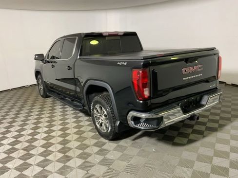 Used 2019 GMC Sierra 1500 SLE w/ Preferred Package AWD/4WD image 10