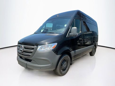 New 2025 Mercedes-Benz Sprinter 2500 image 3