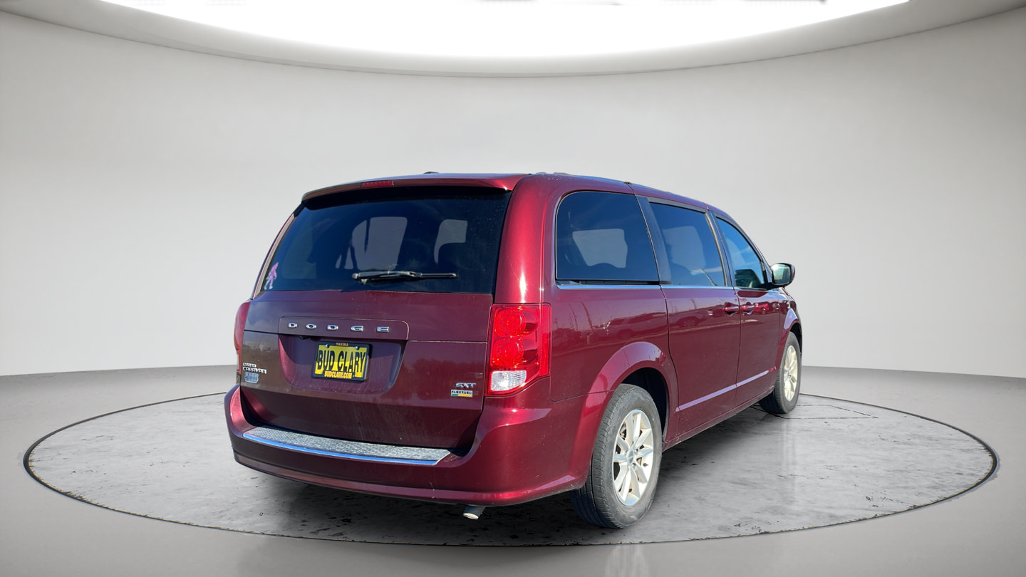 Used 2018 Dodge Grand Caravan SXT FWD image 5