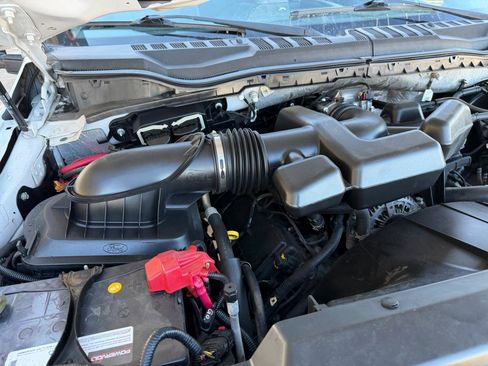 Used 2019 Ford F250 XL w/ Power Equipment Group image 19