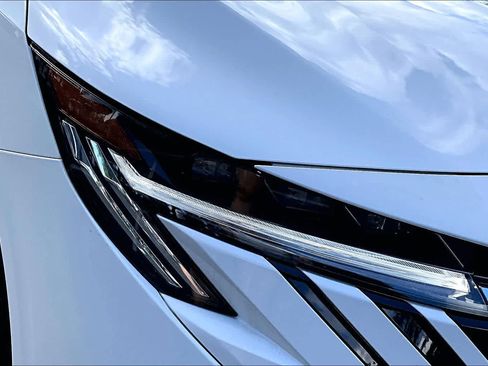 New 2026 Nissan Sentra SV FWD image 13