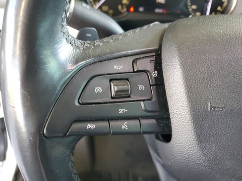 Used 2019 Cadillac XT4 Premium Luxury FWD image 24
