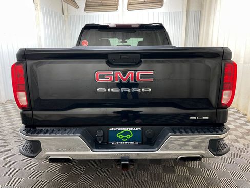 Certified 2019 GMC Sierra 1500 SLE image 17