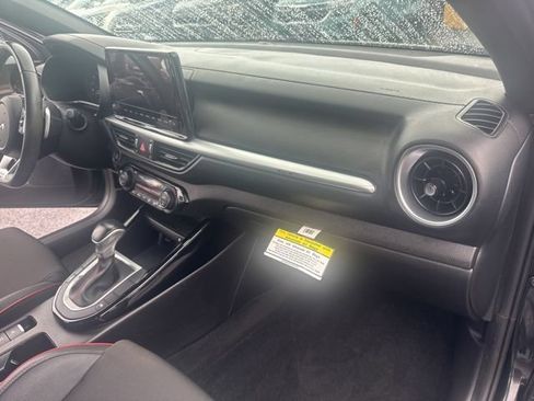 Used 2023 Kia Forte GT FWD image 15