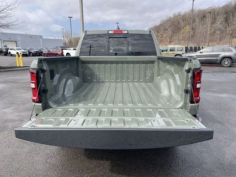 New 2026 RAM 1500 4x4 Crew Cab image 24