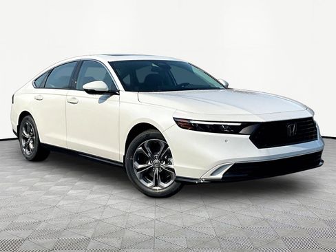 New 2026 Honda Accord EX-L image 3